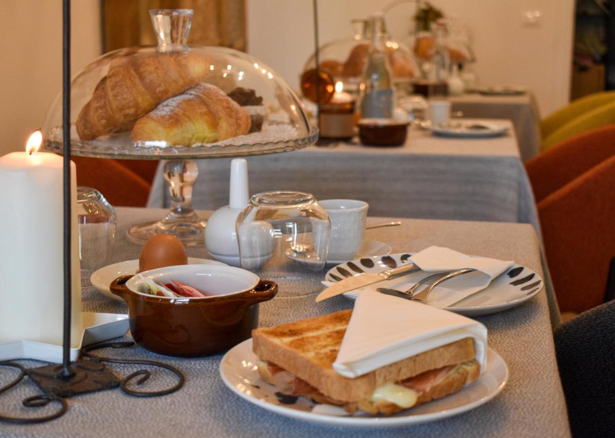 Bed And Breakfast Le Giale Castelnuovo del Garda Buitenkant foto
