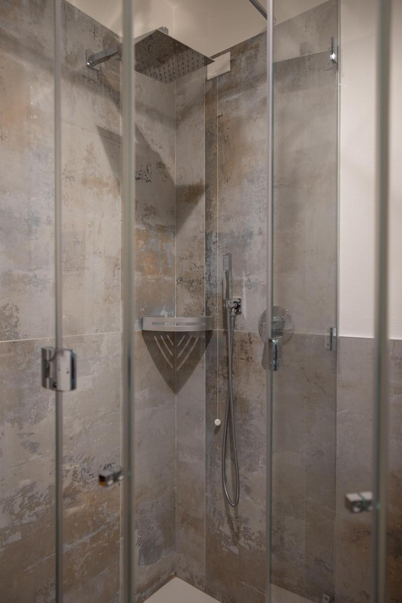 Bed And Breakfast Le Giale Castelnuovo del Garda Buitenkant foto