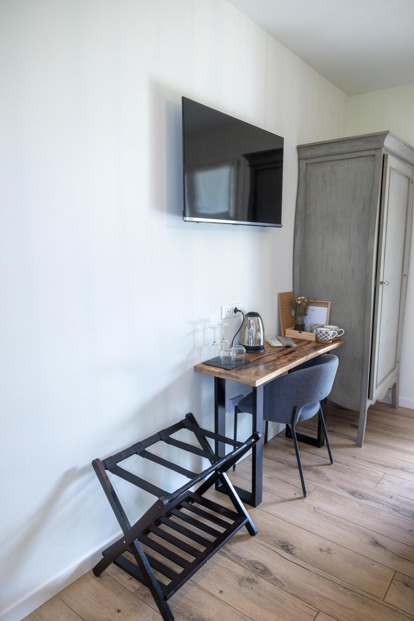 Bed And Breakfast Le Giale Castelnuovo del Garda Buitenkant foto